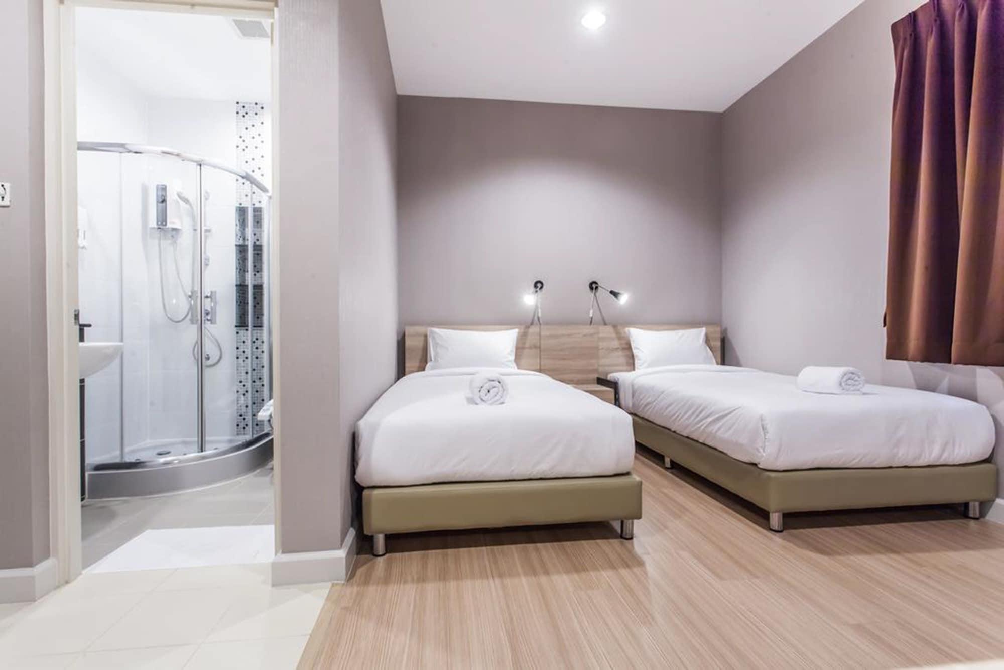 Morino Hotel Si Racha Exterior photo